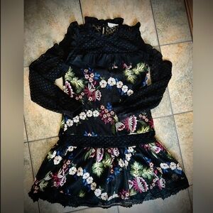 Women’s Small Designer Allison New York Embroidered Flower Dress